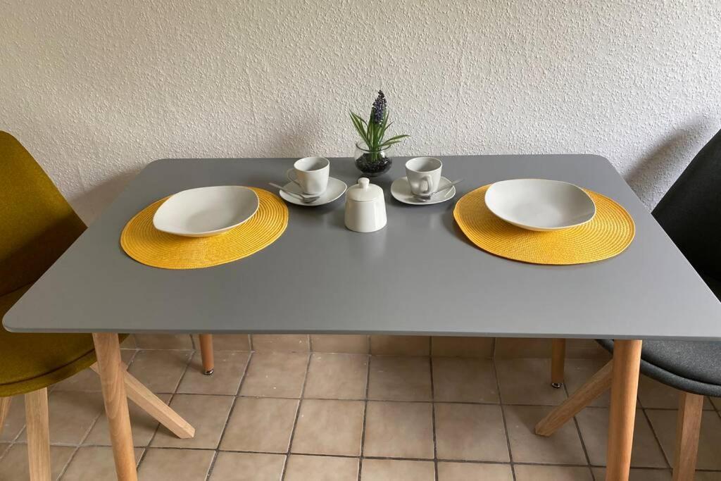 Gemuetliche Wohnung Zwischen Gruen Und Duisburg Hbf Екстер'єр фото