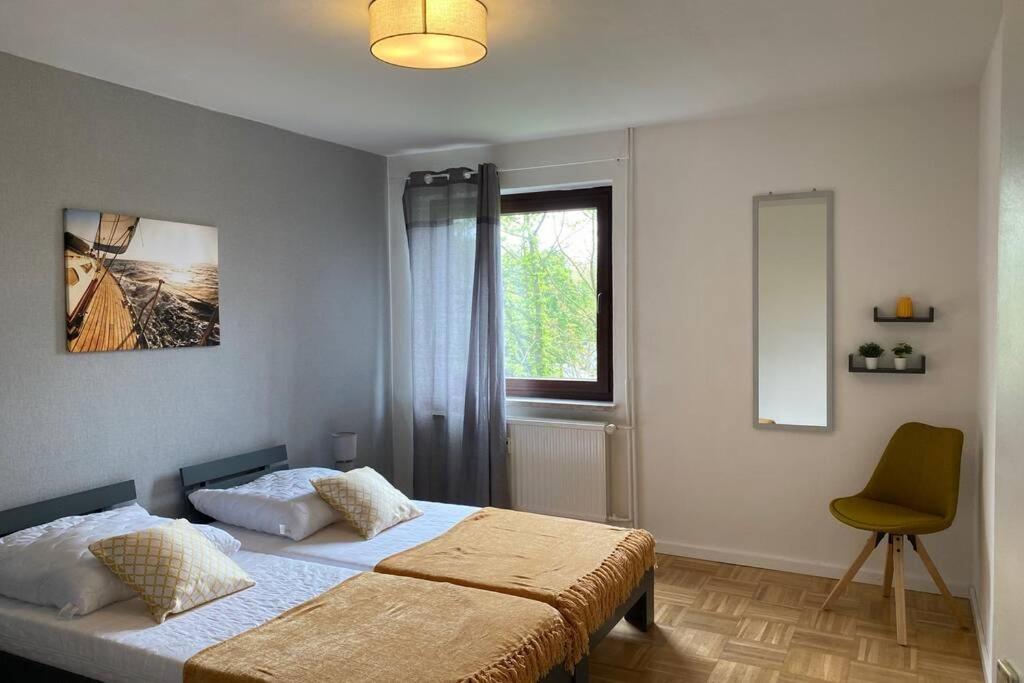 Gemuetliche Wohnung Zwischen Gruen Und Duisburg Hbf Екстер'єр фото