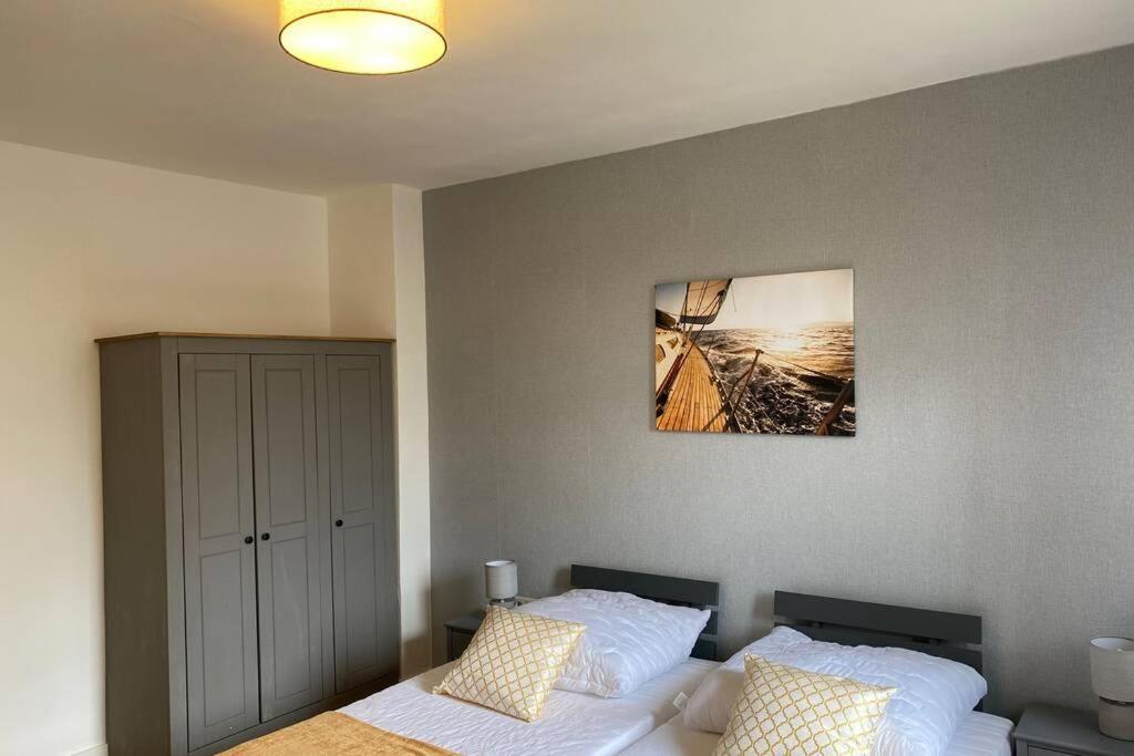 Gemuetliche Wohnung Zwischen Gruen Und Duisburg Hbf Екстер'єр фото