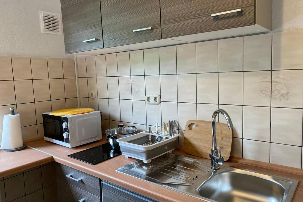 Gemuetliche Wohnung Zwischen Gruen Und Duisburg Hbf Екстер'єр фото